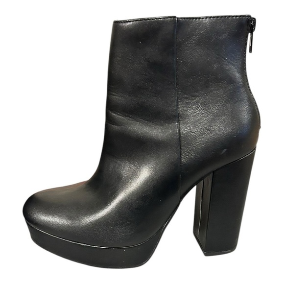 Y•not? Chunky Platform Ankle Boots Heels Size 9.5 VGC - Picture 2 of 10